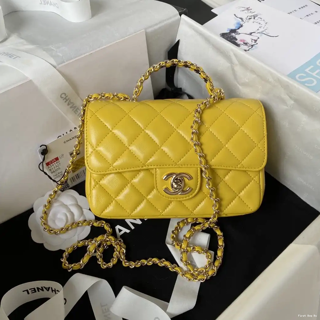 First Bag Ru TOP CHANEL WITH BAG FLAP HANDLE-18CM 0518